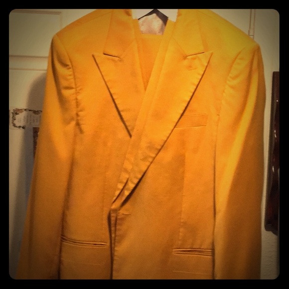 Rossi Man 3 Piece Suit 46R - Picture 1 of 1